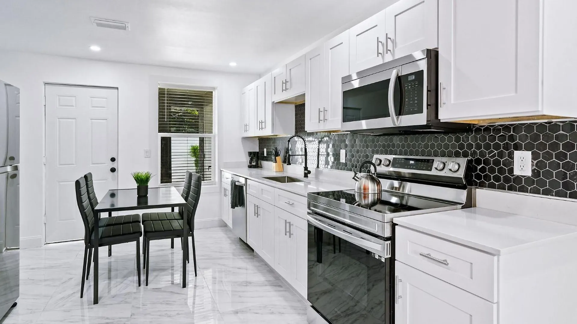 Ferienwohnung Luxury Oasis In Drew Park Tampa