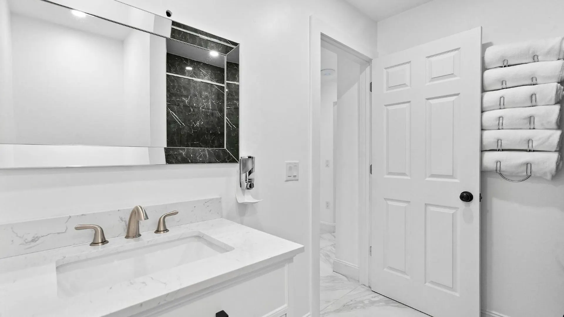 Apartment Ferienwohnung Luxury Oasis In Drew Park Tampa USA